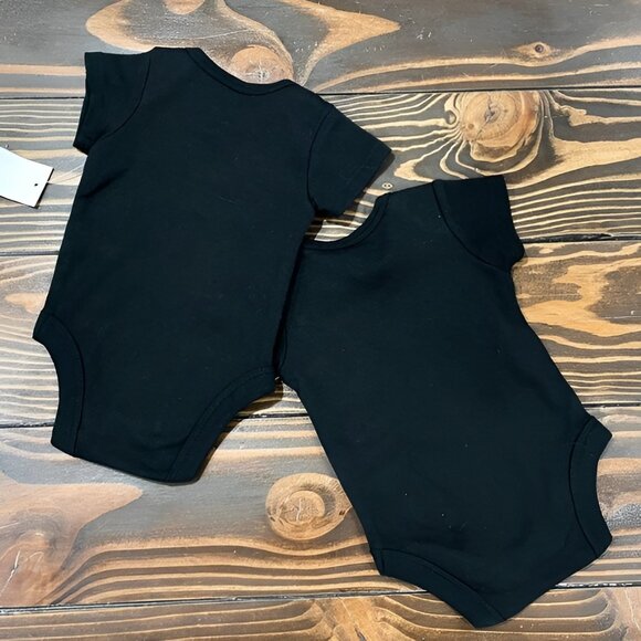 5/$20 NEW 2Pk GOT TWINS? NB Black LITTLE ROCKER Bodysuits-Mohawk - Picture 2 of 3